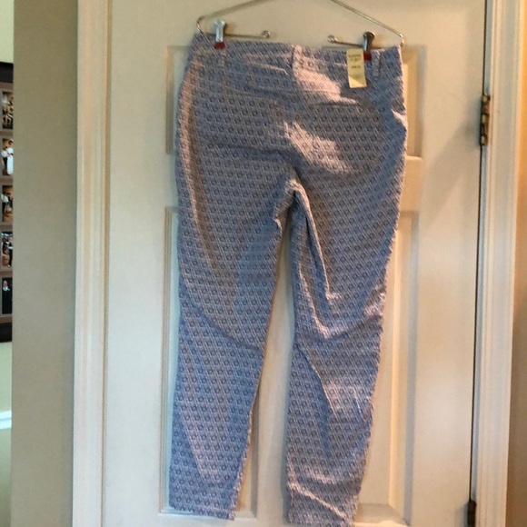 High waisted, ankle jeans, never worn, comfy - Picture 3 of 3